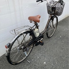 1763業界最長12ヶ月保証付！送料無料エリア多数！安全整備済み！電動自転車の画像