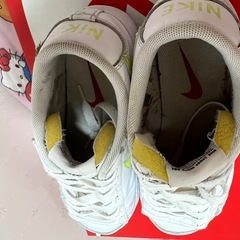 NIKE 厚底 22.5cmの画像