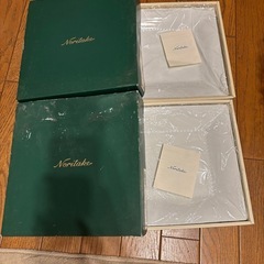 ノリタケ　スクエアプレート4枚の画像