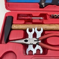工具　マルチツールセット　プライヤー/ソケットレンチ/ラジオペンチ/金切ノコ等　非対面取引可能の画像