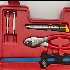 工具　マルチツールセット　プライヤー/ソケットレンチ/ラジオペンチ/金切ノコ等　非対面取引可能の画像