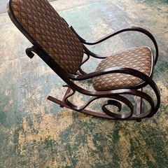 アンティーク品　ロッキングチェアーの画像