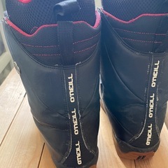 スノーボードブーツの画像