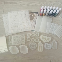 ネイル・レジンセットの画像