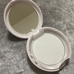 ABOUT TONE エアーフィットパウダーパクトの画像