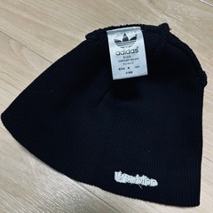 adidas ニット帽子　アディダスの画像