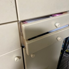 収納棚　オフホワイトの画像