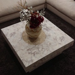 【無料で譲ります】大理石ローテーブルの画像