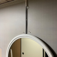 壁掛けミラーの画像