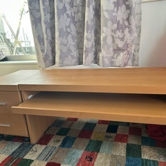 ほぼ新品　ローデスク&引き出しの画像
