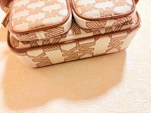 【未使用・極美品】Michael Kors ショルダーバッグ ベージュ/ブラウン
