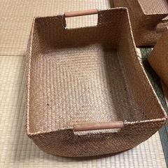 ニトリ　収納カゴ　3個セット　ラタンの画像