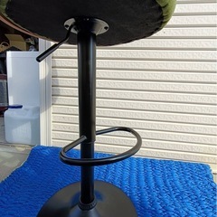 カウンターチェアの画像