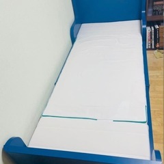 IKEA 伸縮ベッド マットレス×2 敷きパット付き　BUSUNGEの画像