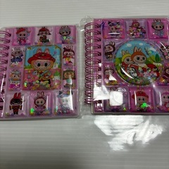 ラブブのメモ帳シール2シート入りの画像