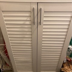 シューズボックス　２つの画像