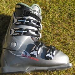 スキーブーツ　salomon サロモン　25～25.5　の画像