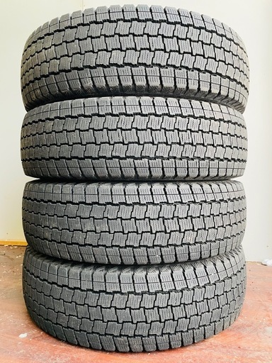 195/80/15LT冬グットイヤー