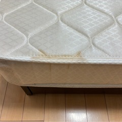 マットレス（ダブル）早く売りたいので値段交渉可の画像