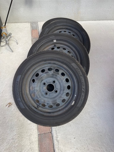 美品/低走行】2023年製 155/65R14 ヨコハマ BluEarth FE AE30A 三菱純正鉄チンホイール カバー付き 4本