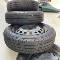 美品/低走行】2023年製 155/65R14 ヨコハマ BluEarth FE AE30A 三菱純正鉄チンホイール カバー付き 4本セットの画像