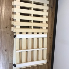 ニトリ折り畳めるすのこ　シングルの画像