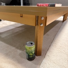 ダイニングテーブルの画像