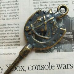 未使用新品　 BRASS　真鍮古色　靴べら　イタリア製　蹄鉄デザイン　百合デザイン　シューホーンの画像