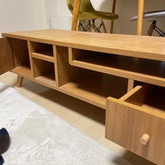 テレビ台の画像