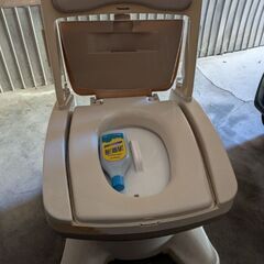 介護用ポータブルトイレの画像