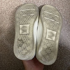 スニーカー　ミッキー　24.5センチの画像