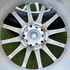 スタッドレスタイヤ/17インチ/ホイールセットの画像