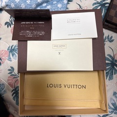 ルイヴィトンダミエ財布の画像