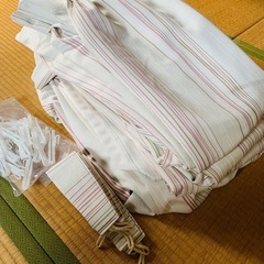 ストライプデザイン カーテンの画像