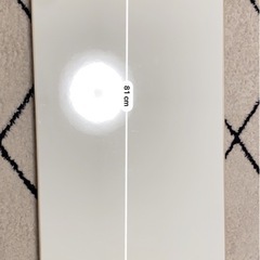 折りたたみテーブルの画像