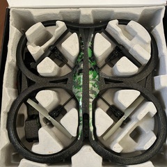 1 / 5 Parrot AR.Drone 2.0 Elite Edition 使用1回美品の画像