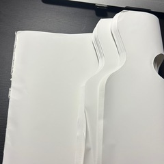 絵を描くための使い捨ての色合わせ用紙の画像