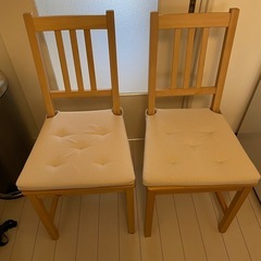 IKEA PINNTORP テーブル＆チェア2脚セット（無料）の画像
