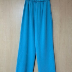 GU スラックスの画像