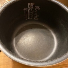 "12/16まで掲載"2017年製　アイリスオーヤマ　炊飯器　5.5号炊きの画像