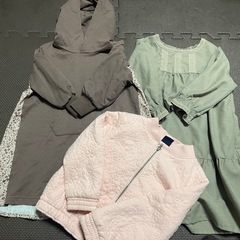 ベビー服　90 長袖　冬　女の子の画像
