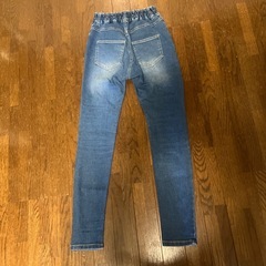 LOVETOXIC ラブトキ　スキニーデニムの画像