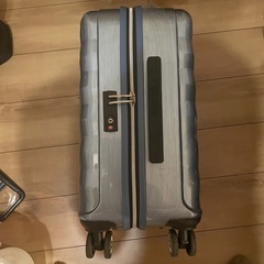 スーツケースの画像