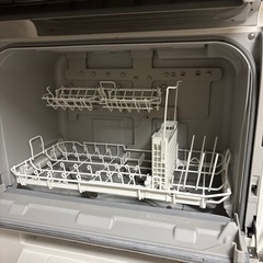 パナソニック NP-TSP1 食洗機　2022年製　の画像