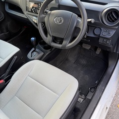 令和３年　トヨタアクア　60,950kmの画像