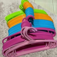 キッズ 用ハンガー  子供用 59本の画像