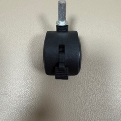 キャスターの画像