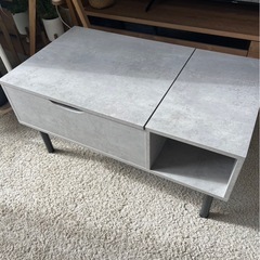 エムール リフトアップテーブルの画像