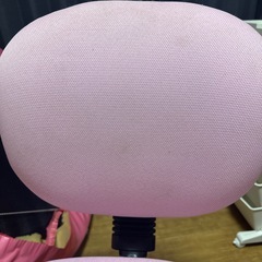 子供用の椅子　ピンク　　車輪付き　　の画像