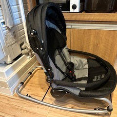 KATOJIベビーバウンサー New York Babyの画像